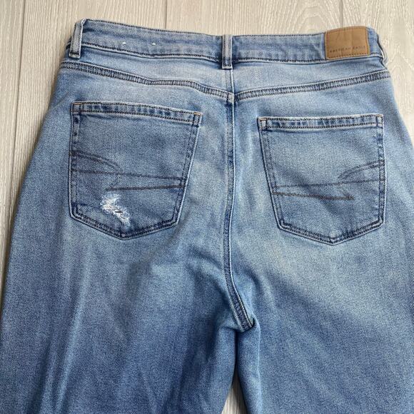 American Eagle Women's Denim Blue Distressed Mom Jeans Size 12 - Picture 10 of 12